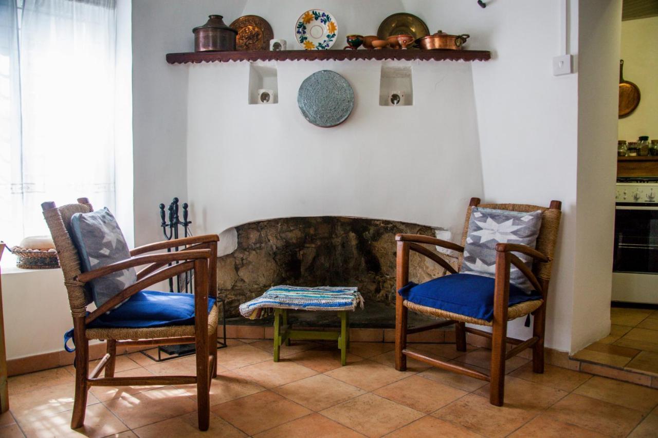 Cecilias Courtyard Guest House Malia Exterior photo