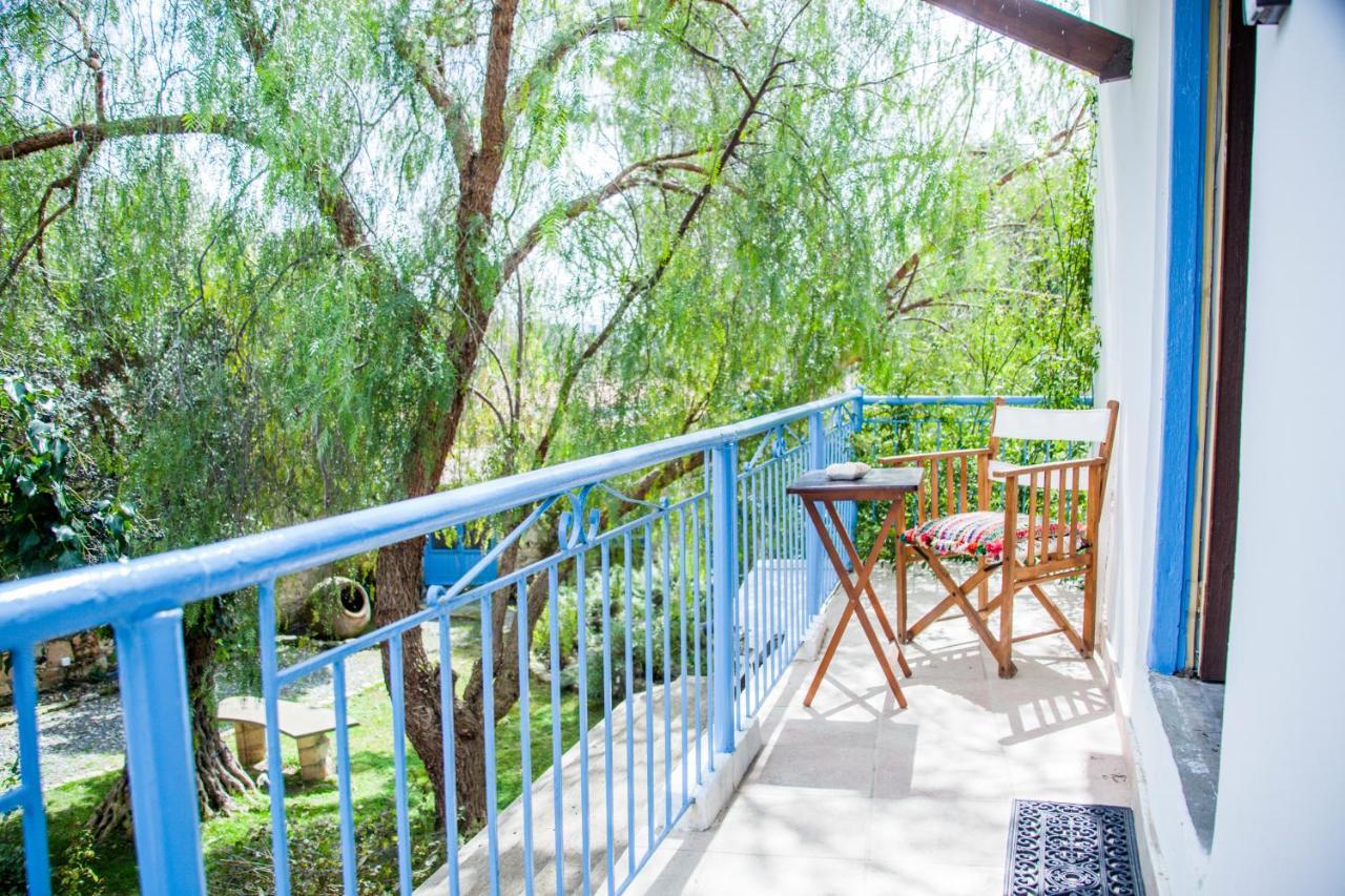 Cecilias Courtyard Guest House Malia Exterior photo
