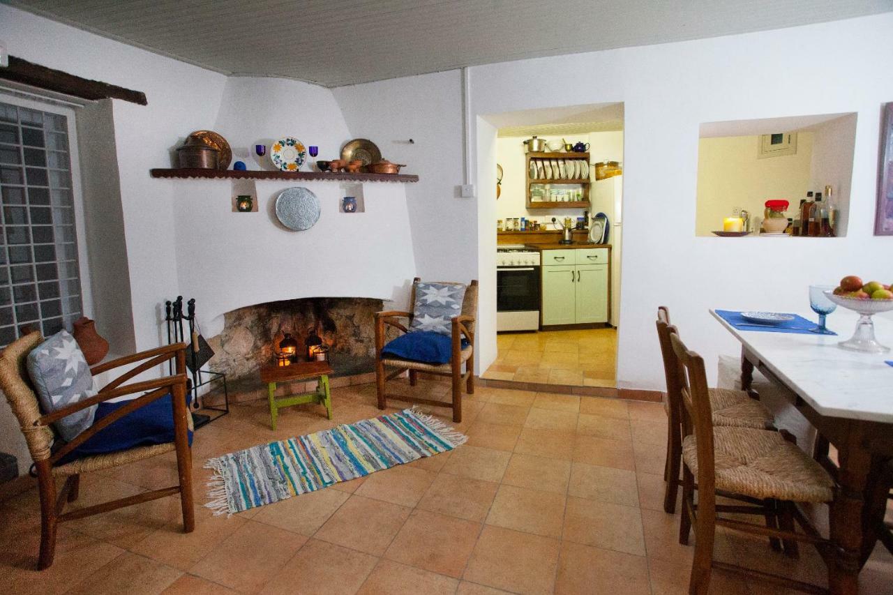 Cecilias Courtyard Guest House Malia Exterior photo
